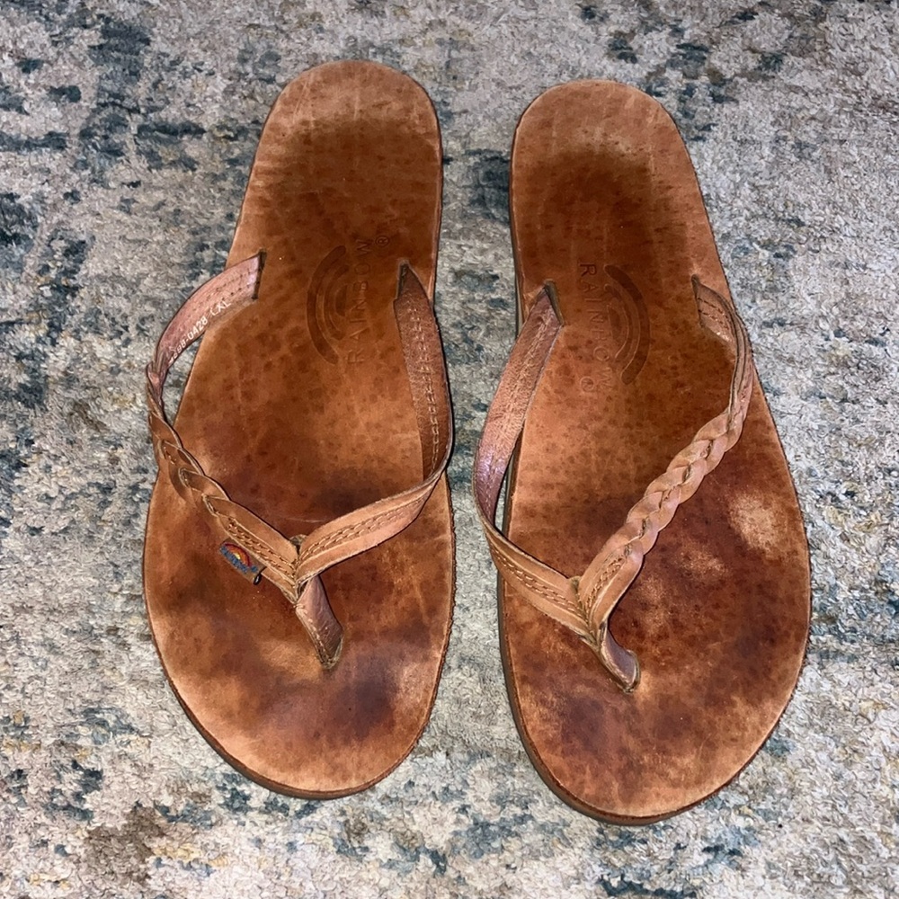 Rainbow Women's Tan Leather braided flip flops Sandals Sz 39/9-9.5